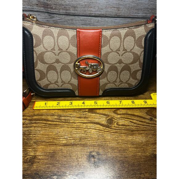 Coach Georgie Signature Baguette Shoulder Bag - Picture 10 of 11